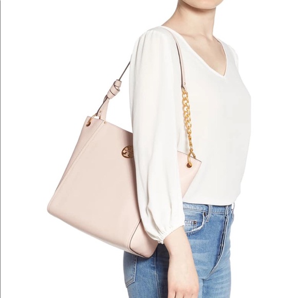 Tory Burch Everly handbag. 10.5x12x5. EUC SOLD - Picture 6 of 6